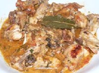 Conejo con picadillo de almendras Thermomix