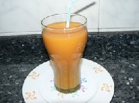 Batido de zanahorias y almendras Thermomix