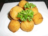 Bolitas de bacalao con salsa Romescu Thermomix