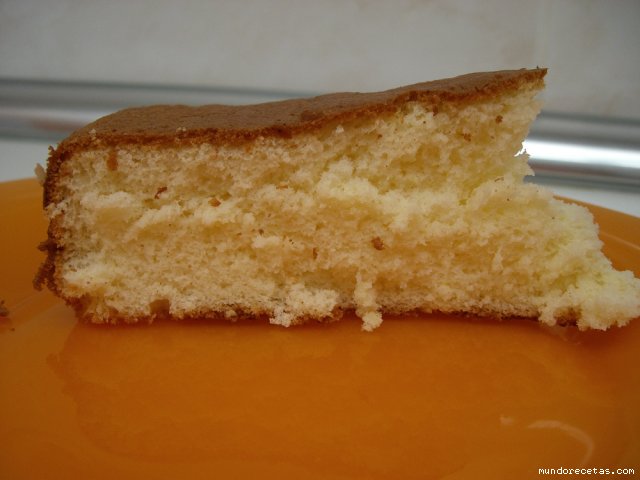 Bizcocho Básico sin gluten Thermomix