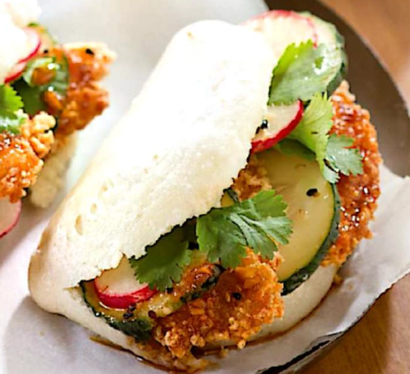 BAO BUNS CON GAMBONES CRUJIENTES