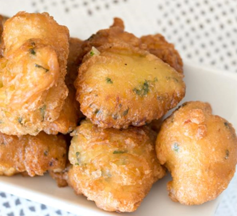 BUÑUELOS DE BACALAO