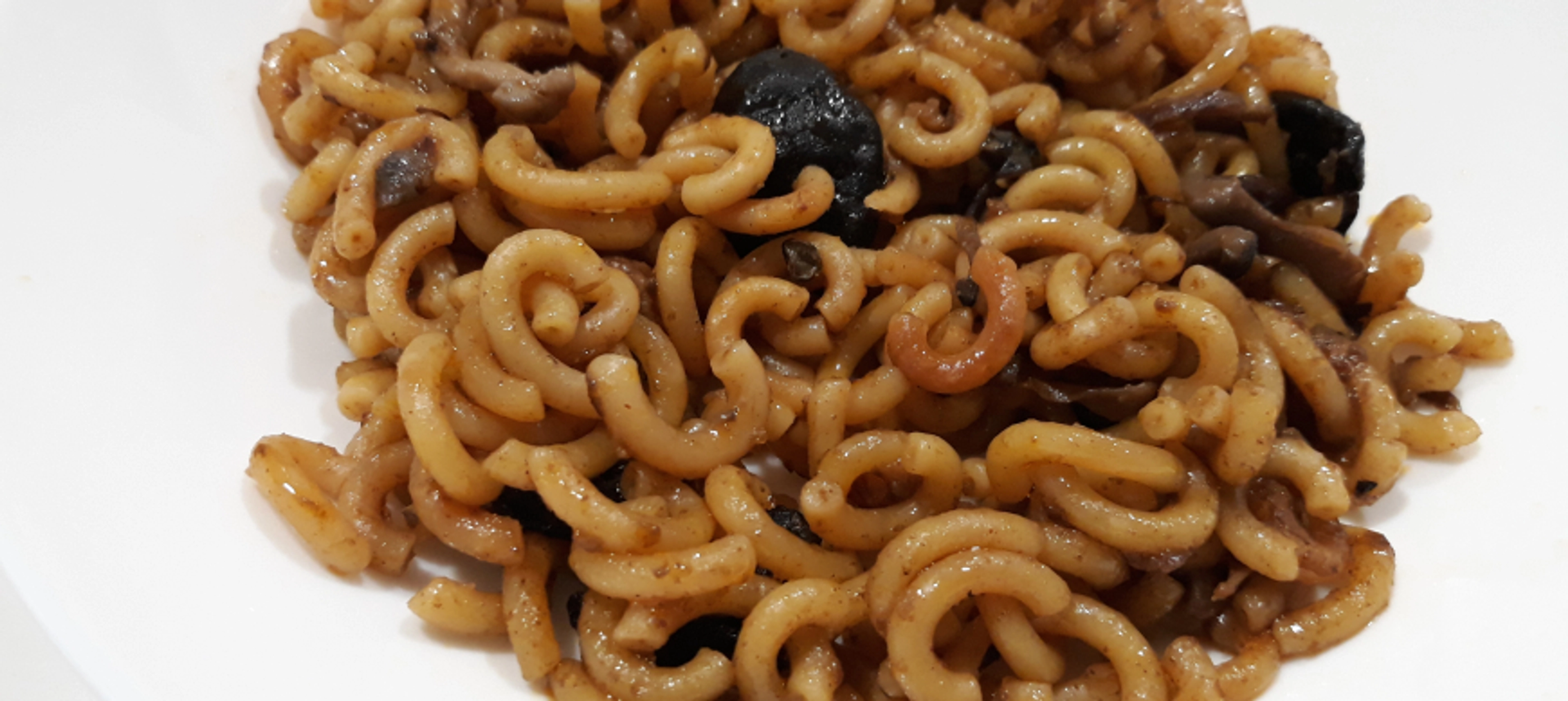 FIDEGUA DE SETAS CON THERMOMIX