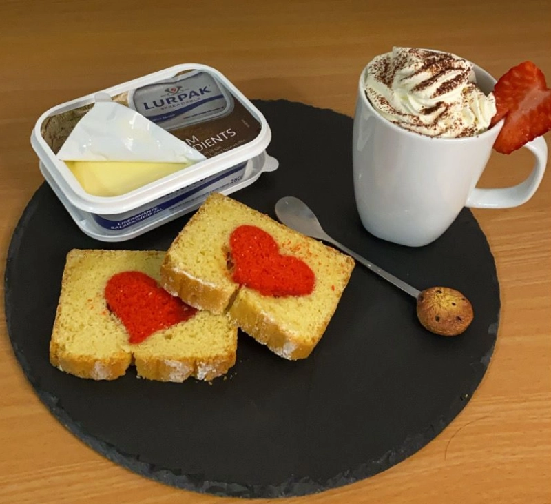 CAKE CON CORAZÓN. PRUÉBALO!