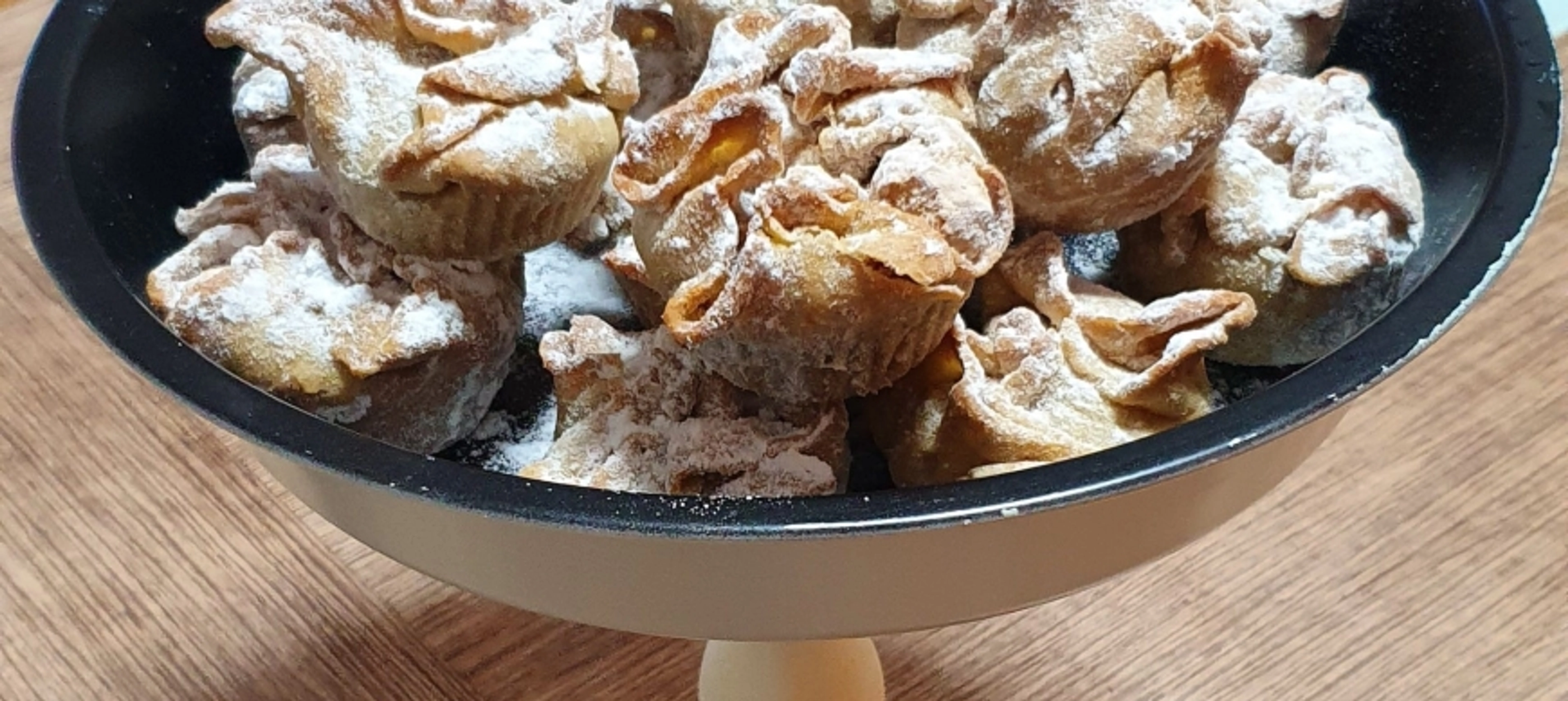 CESTAS CON MERENGUE CON THERMOMIX