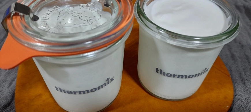 YOGURES CON THERMOMIX