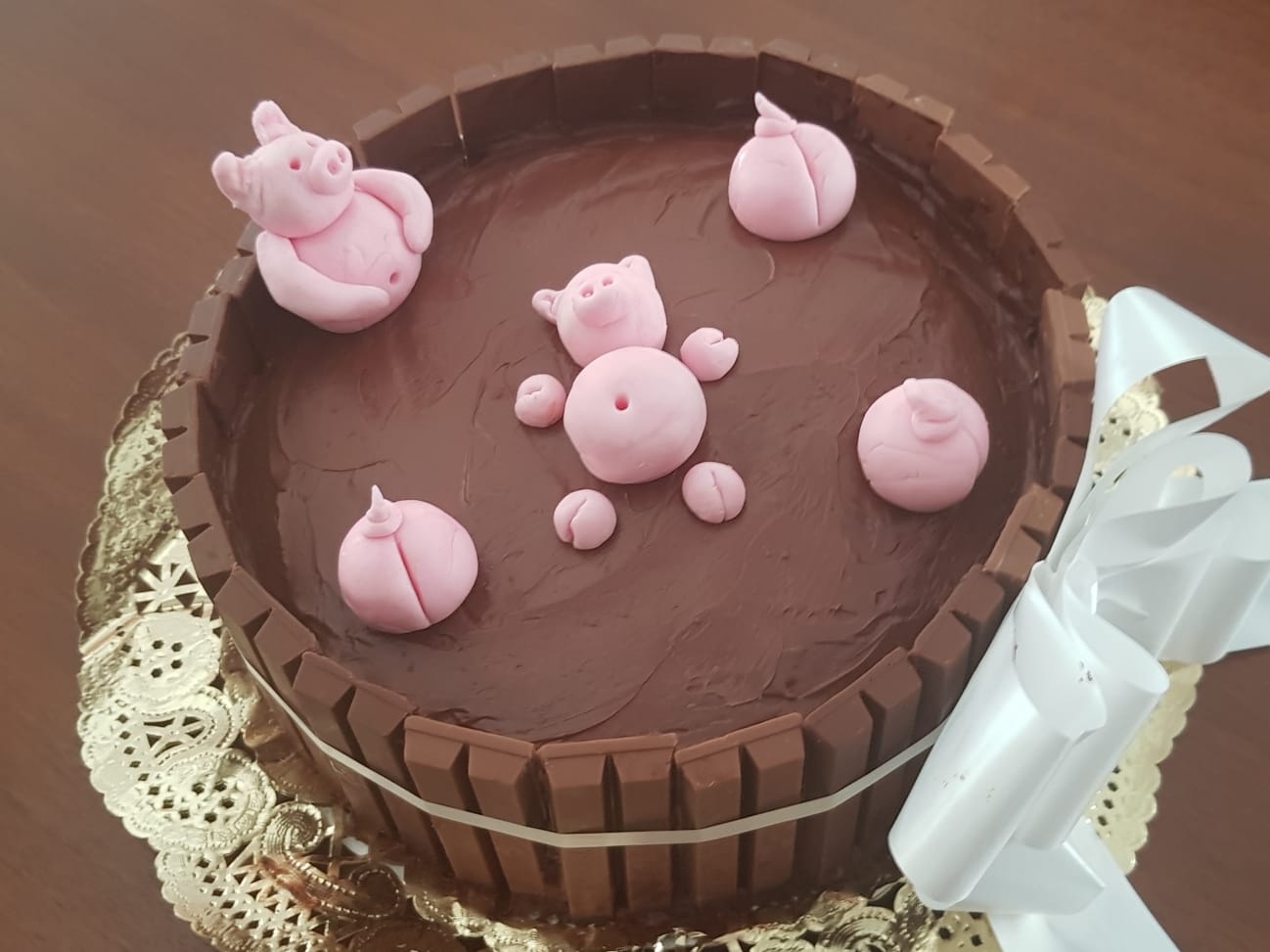 TARTA DE CERDITOS KIT KAT BY MONTSE Postres y dulces Blog de Mª