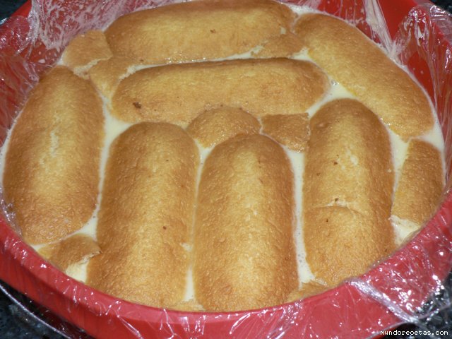 Semifrío de Queso con Crocanti de caramelo y almendra
