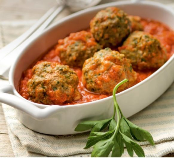 ALBONDIGAS CON SALSA DE TOMATE. VIDEO DE IVAN DUTOR