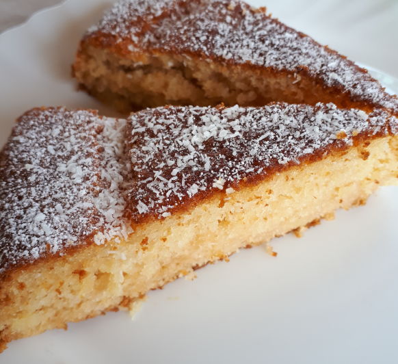 BIZCOCHO DE PIÑA CON Thermomix®
