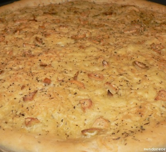 Pizza de mozzarella, ajos y romero Thermomix
