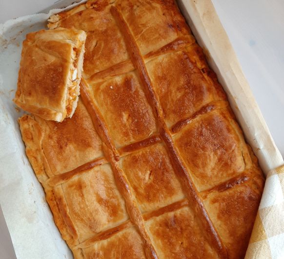 EMPANADA DE BONITO, ¡Hecha en casa sabe mejor!