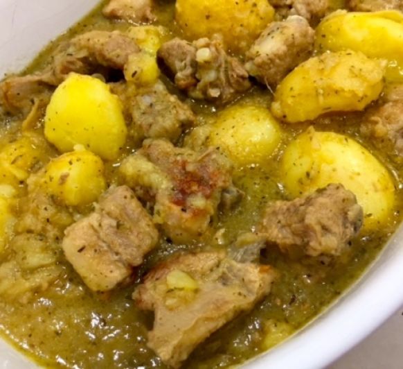 Costillas de ternera y patatitas al whisky